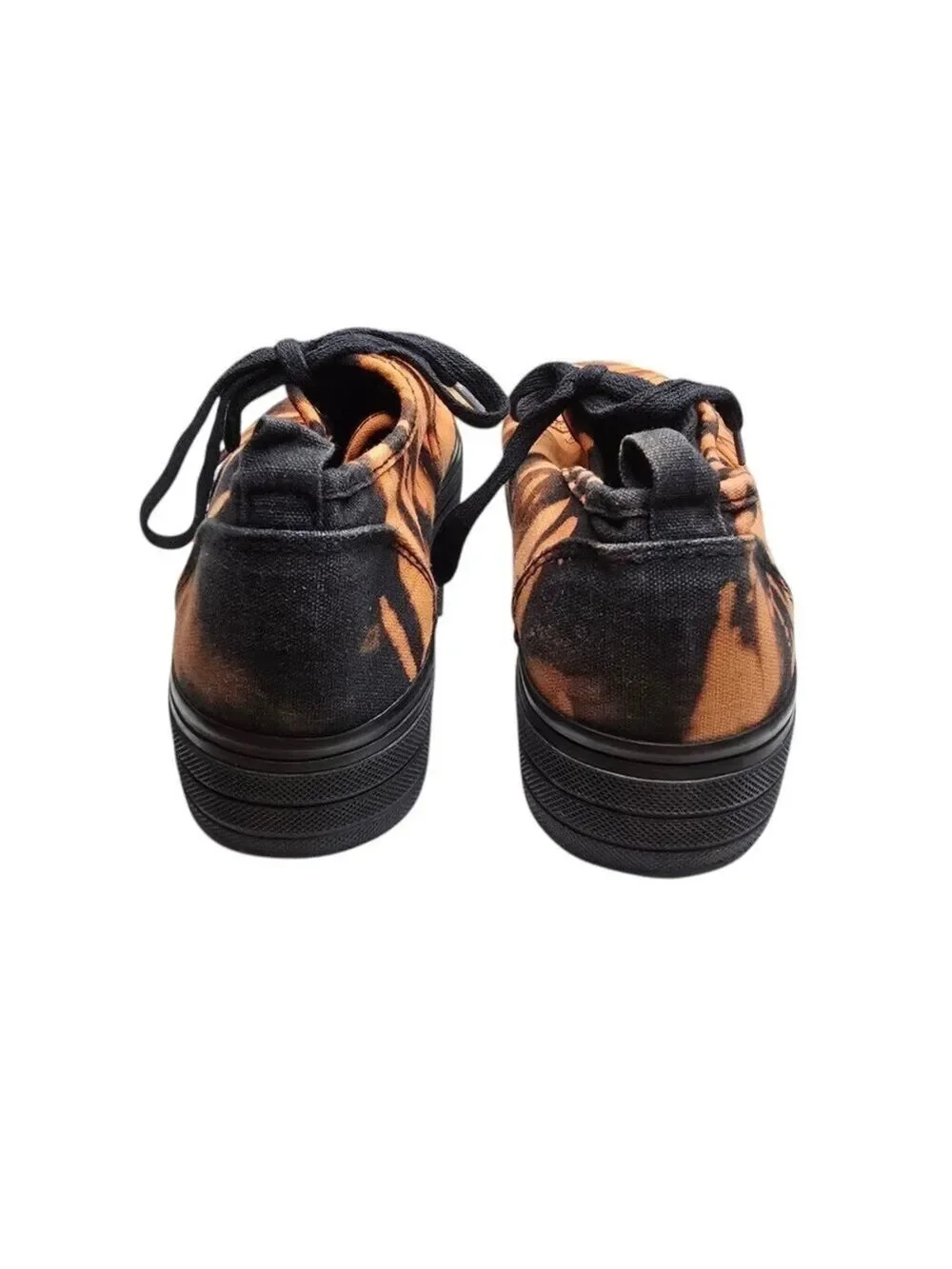 Divided H&M Orange Black Low Top Lace Up Sneakers US 8